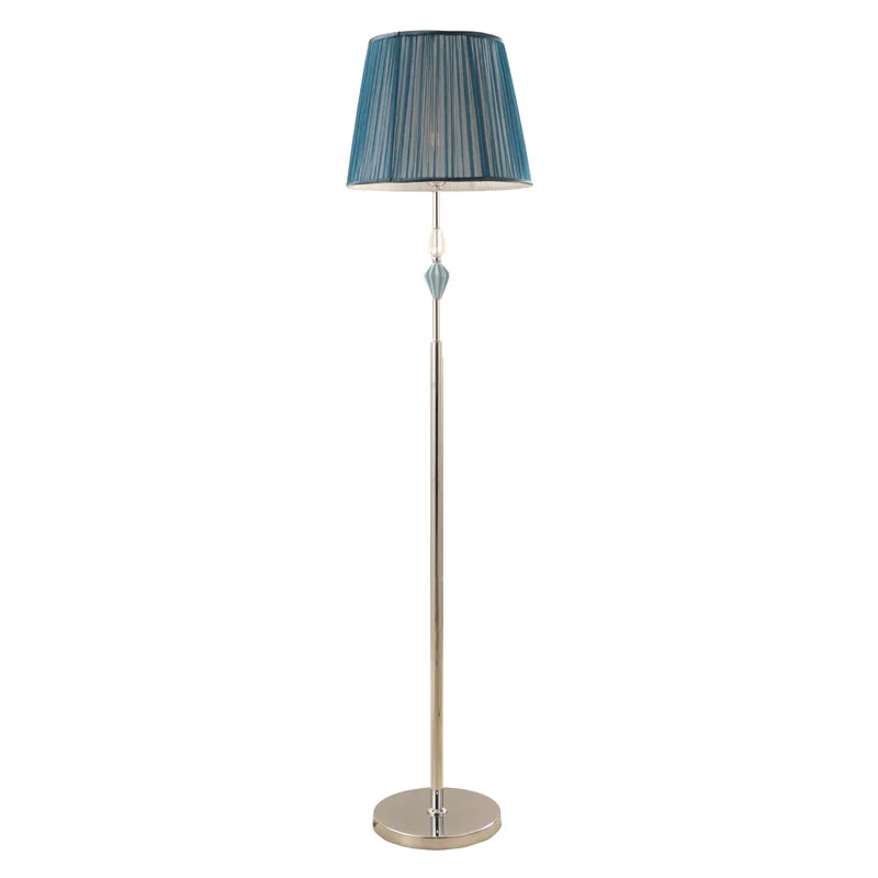 Comment un lampadaire sur pied en tissu plissé améliore-t-il la décoration de votre maison ?